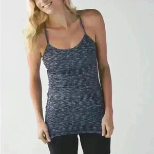 Lululemon Power Y  Tank *Luon
Dramatic Static White Black